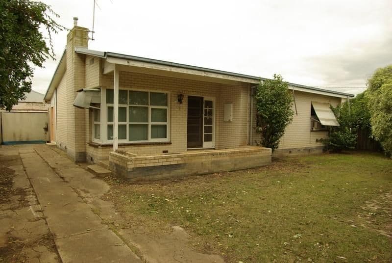 92 Eggleston Street, OCEAN GROVE VIC 3226, Ocean Grove - Thumbnail 2