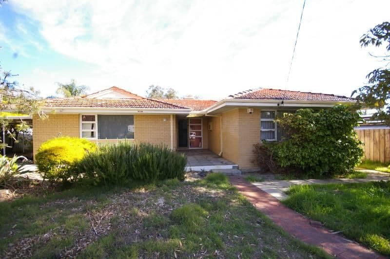 4 Tempany Way, KOONDOOLA WA 6064, Koondoola - Image 1