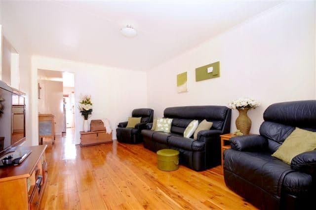 11 Cooper Street, SOUTH TOOWOOMBA QLD 4350, South Toowoomba - Thumbnail 4