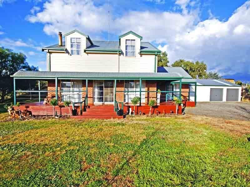 25 Cross Street, BATESFORD VIC 3221, Batesford - Image 1