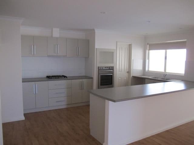 13 Spindrift Vista, DRUMMOND COVE WA 6532, Drummond Cove - Thumbnail 2
