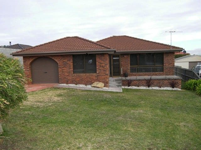 1/1 Carmont Court, HOWRAH TAS 7018, Howrah - Image 1