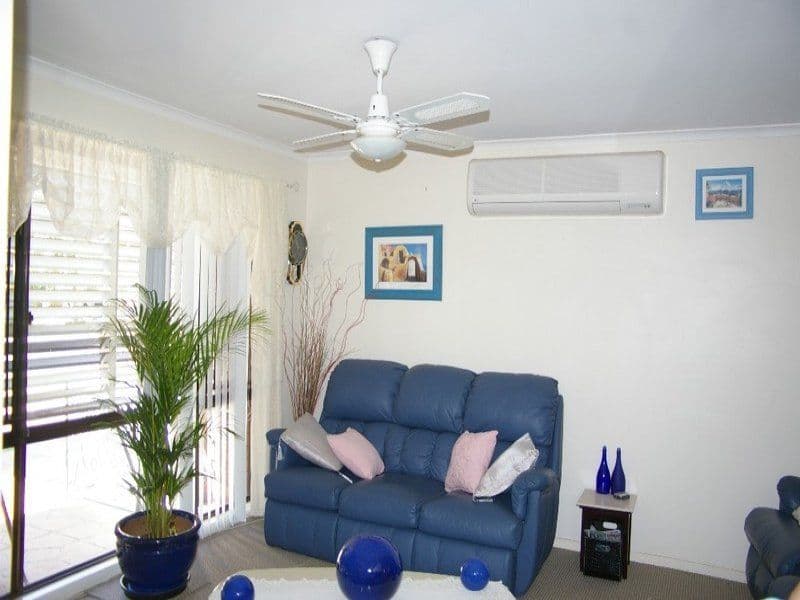 9 Lockyer Parade, DECEPTION BAY QLD 4508, Deception Bay - Thumbnail 5