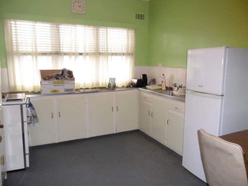 380 Kaolin Street, BROKEN HILL NSW 2880, Broken Hill - Thumbnail 7
