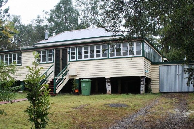 136 Home Street, NANANGO QLD 4615, Nanango - Thumbnail 3