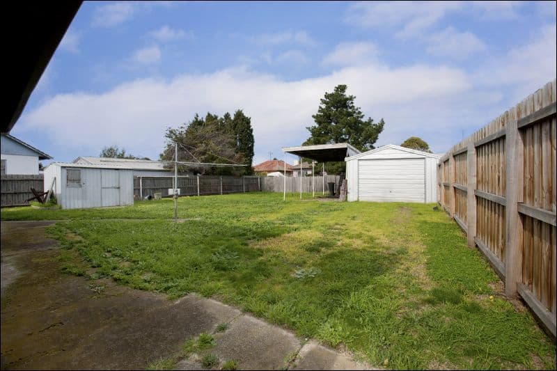 21 Bellbird Avenue, NORLANE VIC 3214, Norlane - Thumbnail 3