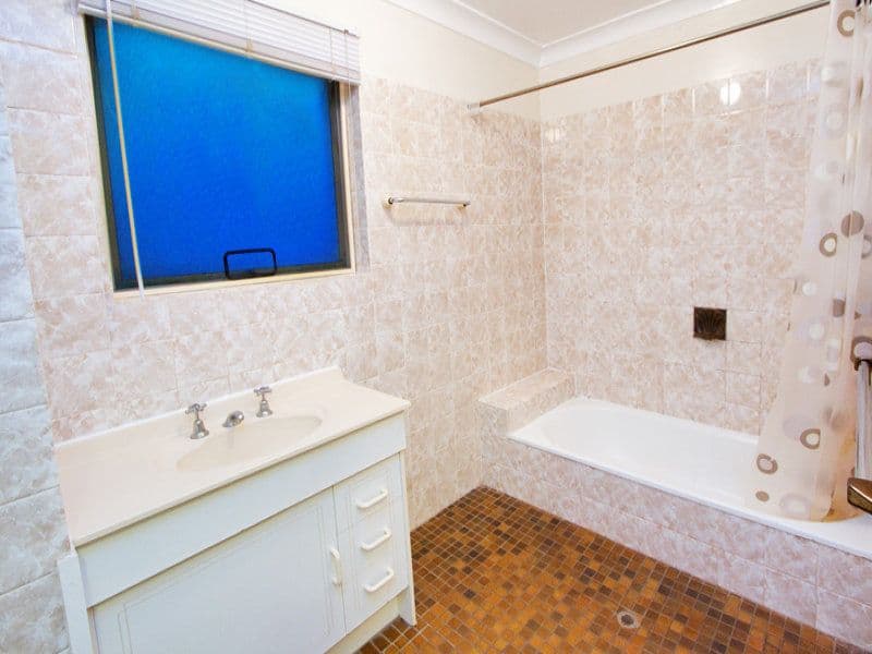 15 Douglas Street, ST LUCIA QLD 4067, St Lucia - Thumbnail 5