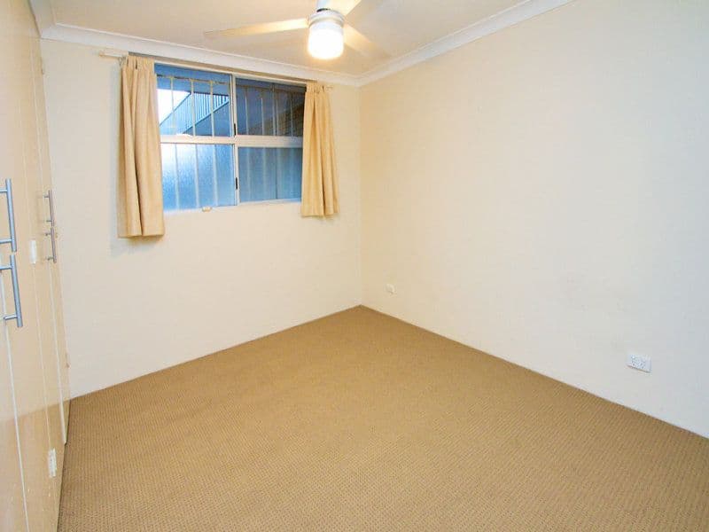 15 Douglas Street, ST LUCIA QLD 4067, St Lucia - Thumbnail 6
