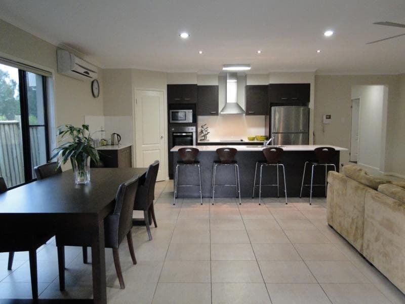 1 Casuarina Way, HELENSVALE QLD 4212, Helensvale - Image 1