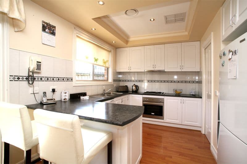 4 Bristol Place, ROWVILLE VIC 3178, Rowville - Thumbnail 3