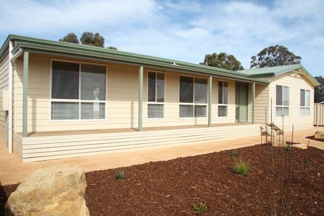 Lt 19 Schick Street, LOXTON SA 5333, Loxton - Image 1