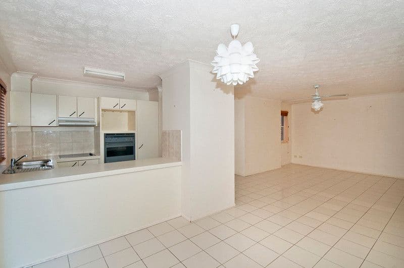 23 Fifteenth Avenue, PALM BEACH QLD 4221, Palm Beach - Thumbnail 2