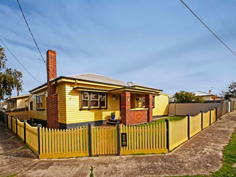 1 Evelyn Street, MANIFOLD HEIGHTS VIC 3218, Manifold Heights - Image 1
