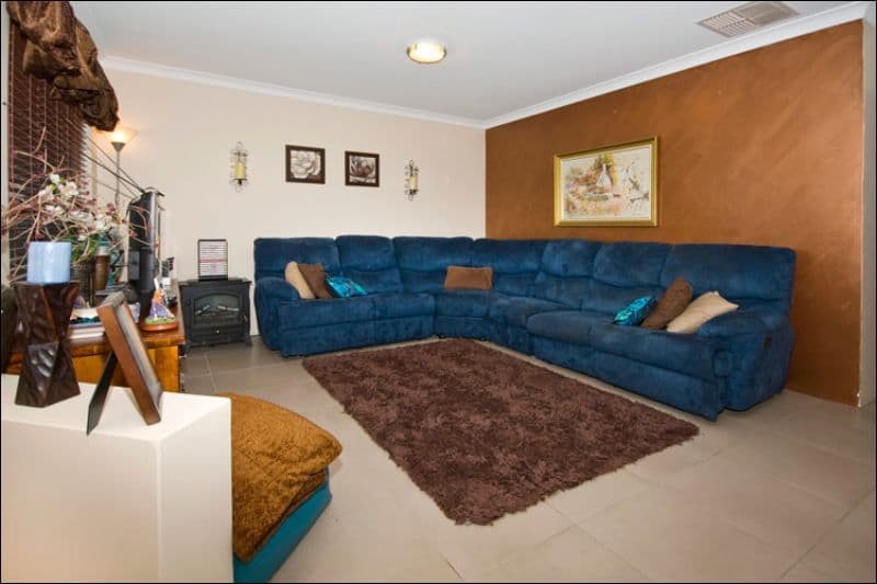 10 Coral Tree Place, THORNLIE WA 6108, Thornlie - Thumbnail 4