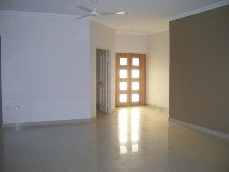 25 La Pira Circuit, ROSEBERY NT 0832, Rosebery - Thumbnail 2