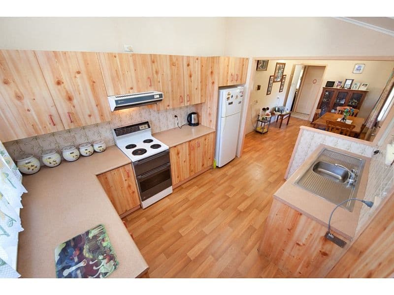 10 Hogan Street, PARK AVENUE QLD 4701, Park Avenue - Thumbnail 2