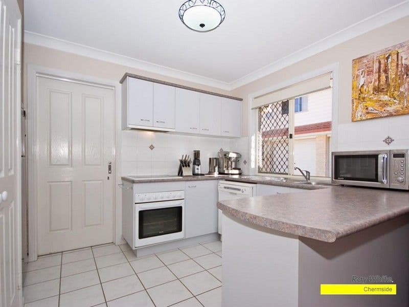 487 Hamilton Road, CHERMSIDE QLD 4032, Chermside - Thumbnail 4