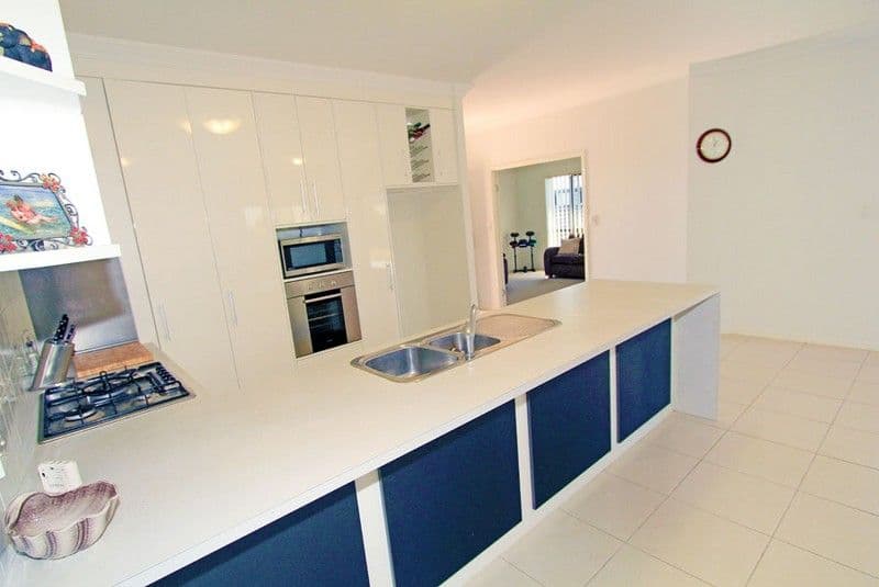 9 Nautilus Avenue, YEPPOON QLD 4703, Yeppoon - Thumbnail 3