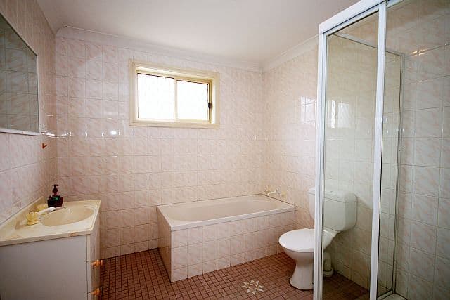90 Chester Hill Road, BASS HILL NSW 2197, Bass Hill - Thumbnail 6