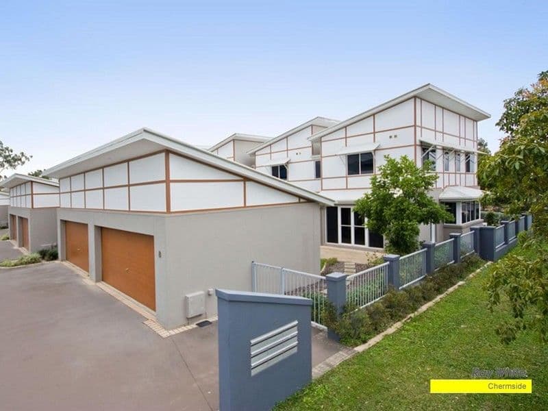 42 Petrie Crescent, ASPLEY QLD 4034, Aspley - Image 1