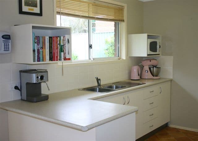 8 Dunemann Street, KEARNEYS SPRING QLD 4350, Kearneys Spring - Thumbnail 3