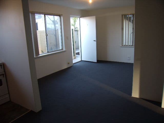 4/300 Cambridge Street, WEMBLEY WA 6014, Wembley - Image 1
