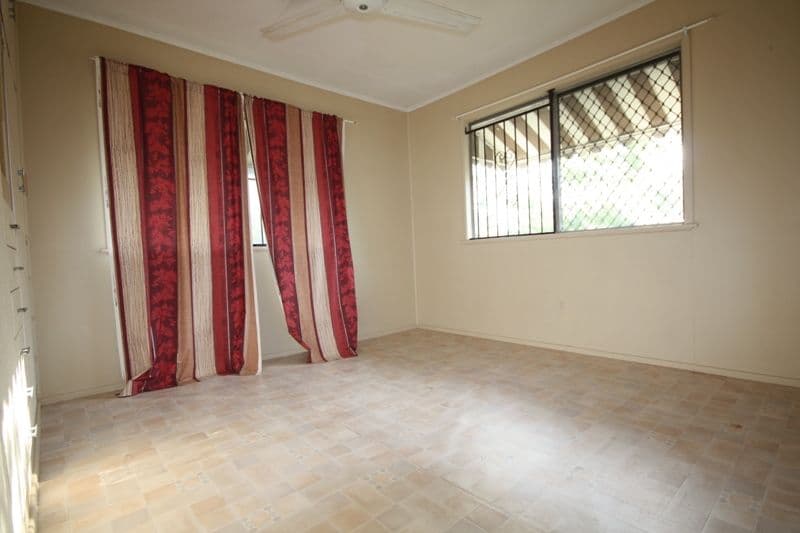 484 Beenleigh Road, SUNNYBANK QLD 4109, Sunnybank - Thumbnail 4