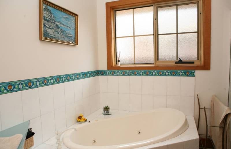 10 Bridgeview Court, WARRNAMBOOL VIC 3280, Warrnambool - Thumbnail 4
