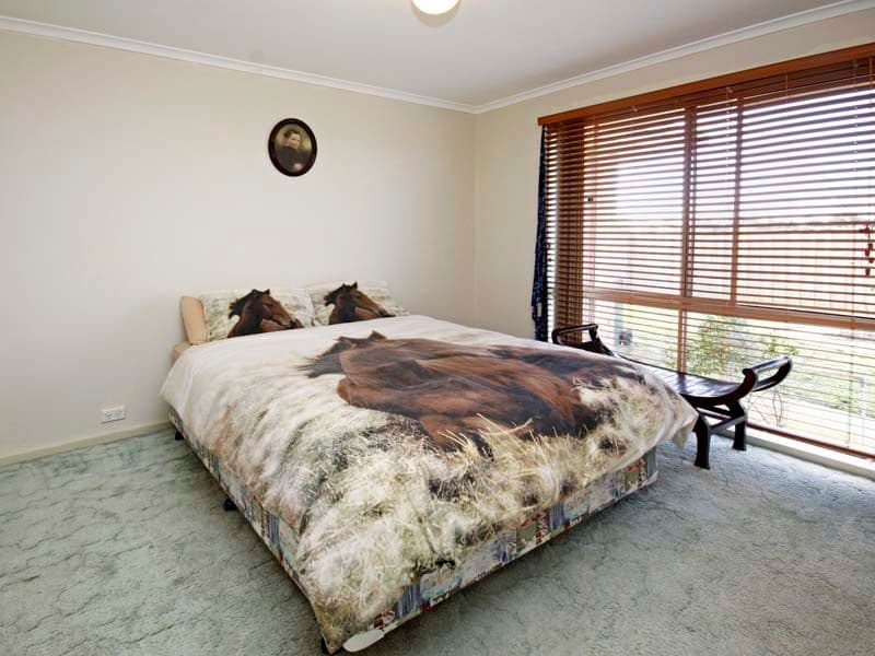 5 Nireeda Close, ST ALBANS PARK VIC 3219, St Albans Park - Thumbnail 5