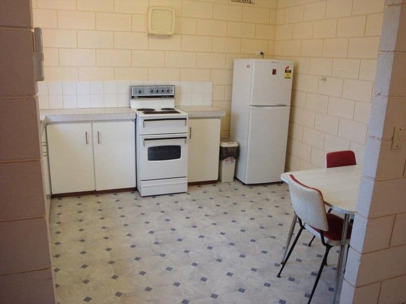 8/49 Urch Street, GERALDTON WA 6530, Geraldton - Thumbnail 3