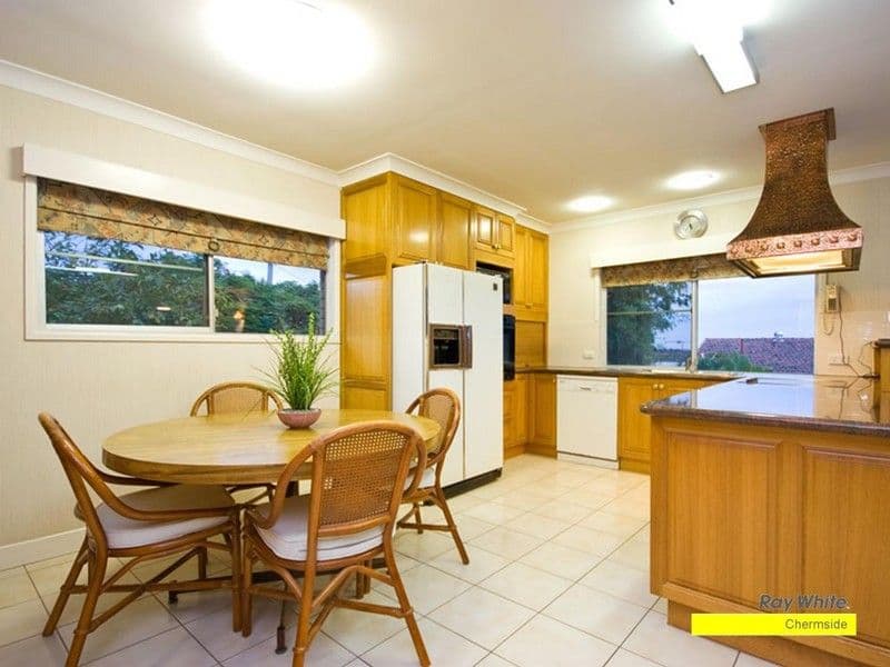 7 Marcia Street, ASPLEY QLD 4034, Aspley - Thumbnail 7