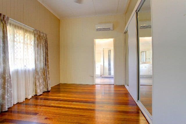 36 Edwards Street, WEST END QLD 4810, West End - Thumbnail 4