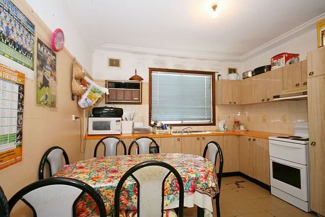 33 Ellis Street, CONDELL PARK NSW 2200, Condell Park - Thumbnail 3
