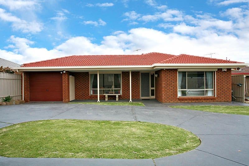 11 Taunton Crescent, CRAIGMORE SA 5114, Craigmore - Image 1