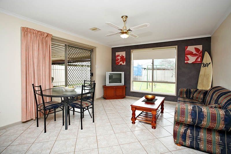 11 Taunton Crescent, CRAIGMORE SA 5114, Craigmore - Thumbnail 4