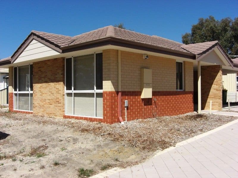 Unit 1, 284a MORLEY DRIVE East, EDEN HILL WA 6054, Eden Hill - Thumbnail 2