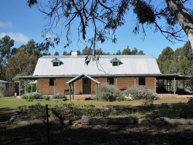 16 Grandis Court, Cashmere, QLD, 4500, Cashmere - Image 1
