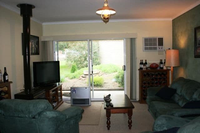via Clare Main North Road Stanley Flat, CLARE SA 5453, Clare - Thumbnail 2