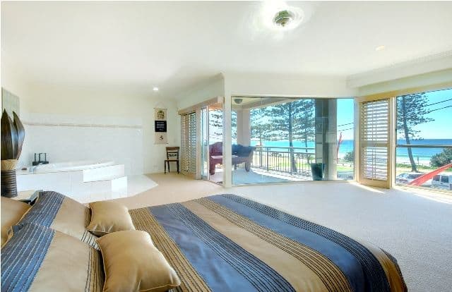 80 Marine Parade, MIAMI QLD 4220, Miami - Thumbnail 2