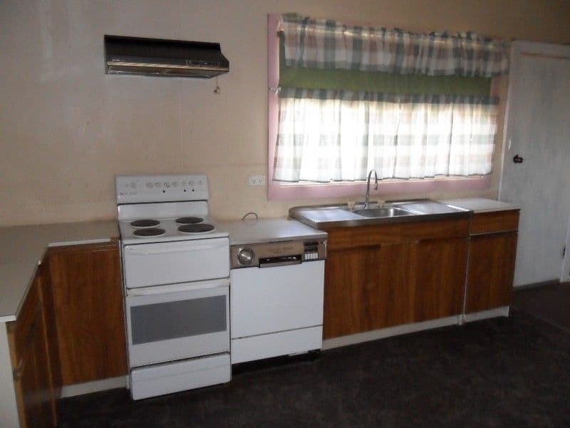 749 Beryl Street, BROKEN HILL NSW 2880, Broken Hill - Thumbnail 8