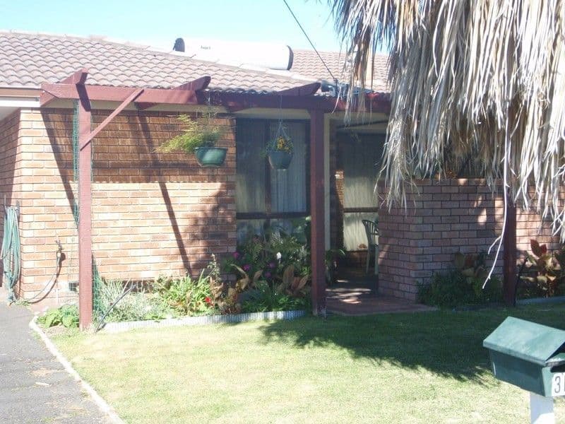 EATON WA 6232, Eaton - Image 1