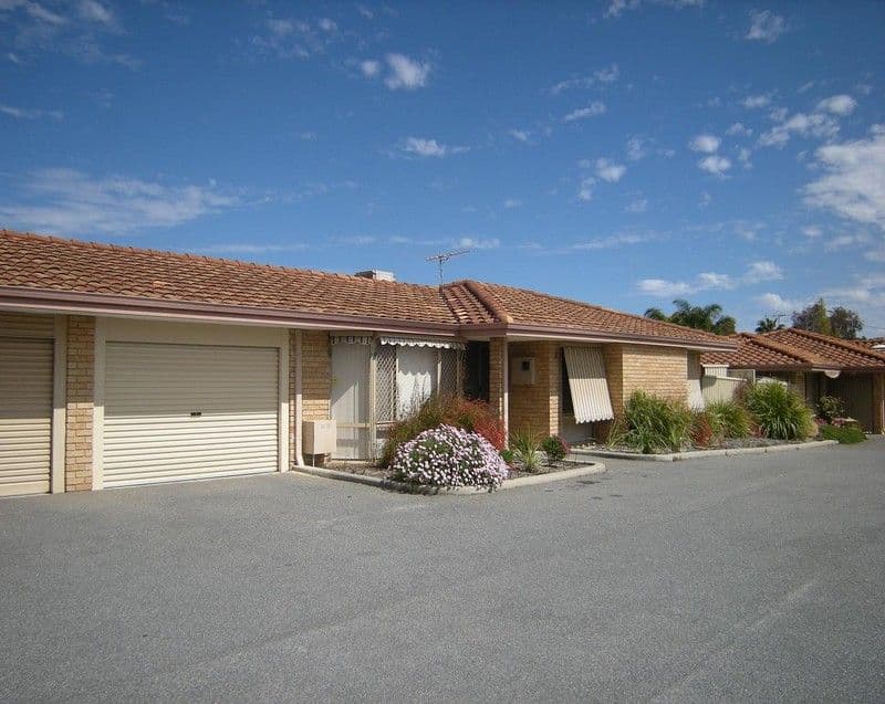57 Third Avenue, KELMSCOTT WA 6111, Kelmscott - Image 1