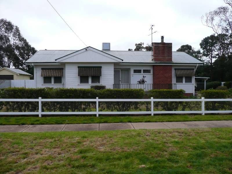15 Hay Road, DARLINGTON POINT NSW 2706, Darlington Point - Image 1