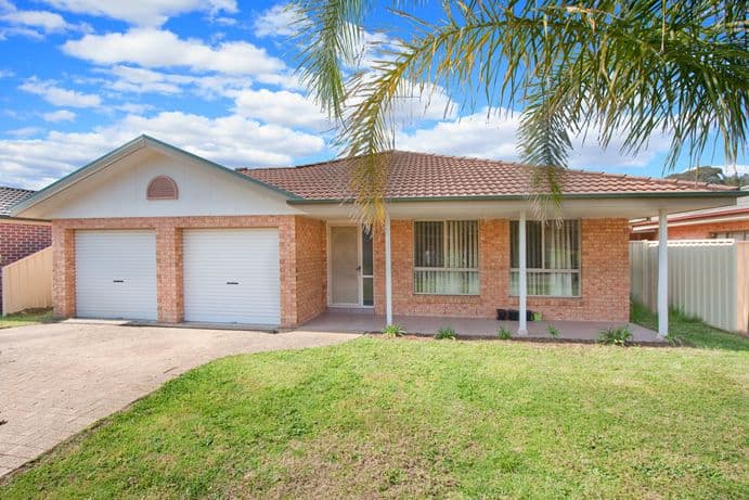 11 Blacksmith Close, STANHOPE GARDENS NSW 2768, Stanhope Gardens - Image 1
