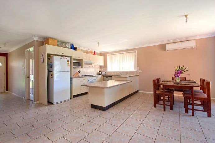 11 Blacksmith Close, STANHOPE GARDENS NSW 2768, Stanhope Gardens - Thumbnail 2