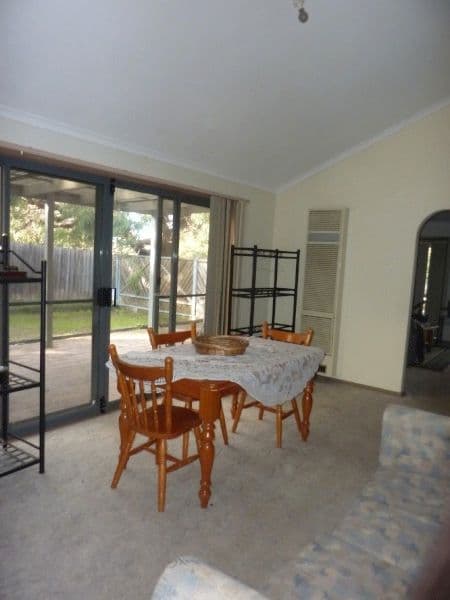 39 Hillview Drive, CARRUM DOWNS VIC 3201, Carrum Downs - Thumbnail 2