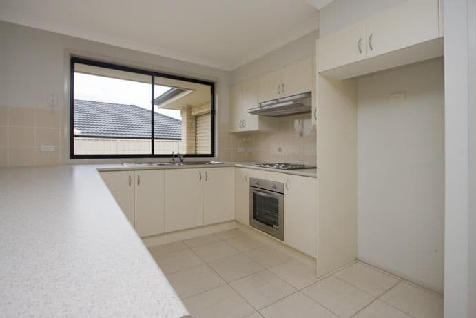 12 Warrigal Street, WORRIGEE NSW 2540, Worrigee - Thumbnail 2