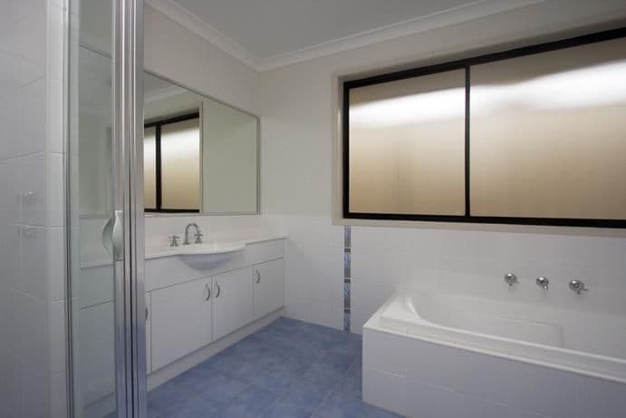 12 Warrigal Street, WORRIGEE NSW 2540, Worrigee - Thumbnail 5