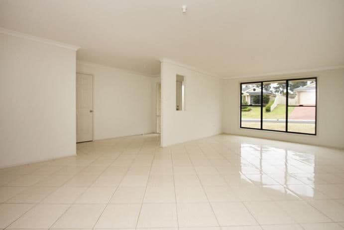 12 Warrigal Street, WORRIGEE NSW 2540, Worrigee - Thumbnail 3