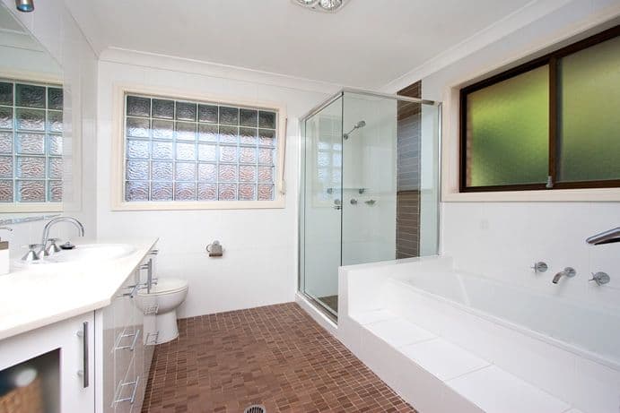 13 Elliott Place, BAULKHAM HILLS NSW 2153, Baulkham Hills - Thumbnail 4